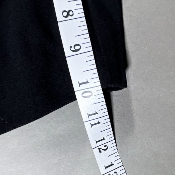 NWT Style & Co Black Stretch Bermuda Ends At Or Near‎ The Knee Shorts Size 4 - Picture 9 of 15